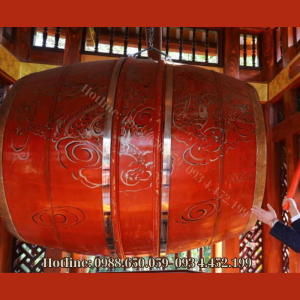 Trống cổ truyền dùng trong lễ hội, đình chùa