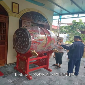 Trống đình chùa vẽ rồng vàng
