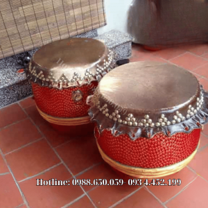 Trống múa lân sơn đỏ hoa văn truyền thống