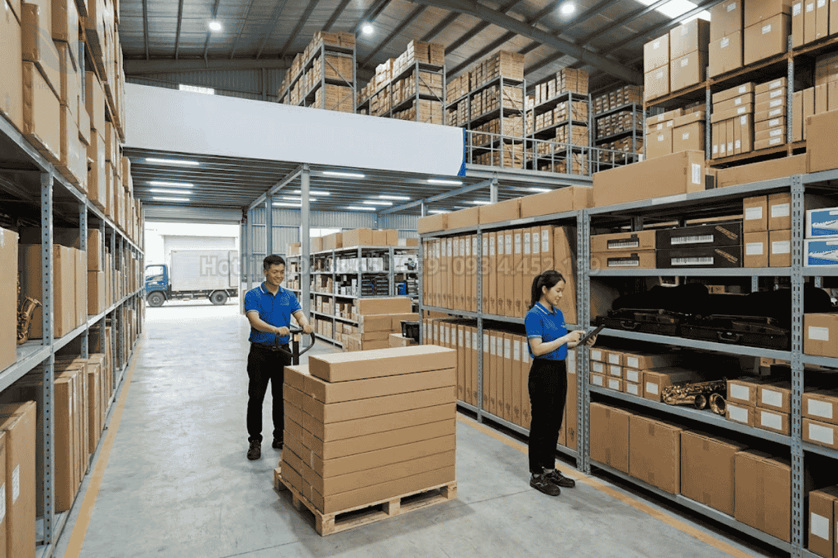 Kho nhạc cụ trường học luôn sẵn sàng cung ứng số lượng lớn